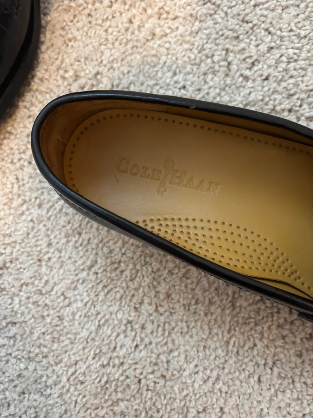 Cole Haan Black Tassel Penny Loafers - Classic Slip-On Style size 9.5 D wide